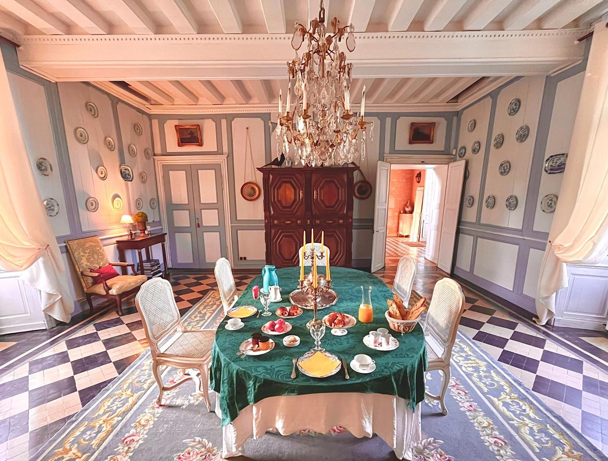 Chateau De Cadouzan Saint-Dolay Kültér fotó